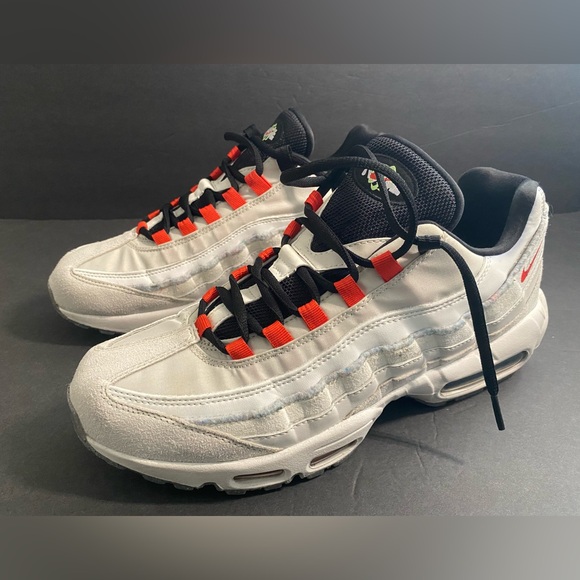 AirMax 95 - Picture 9 of 12